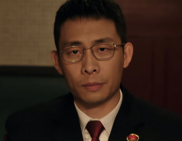 e路配资 终于来了！新华社官宣胡歌张颂文主演短剧，熬夜也要追